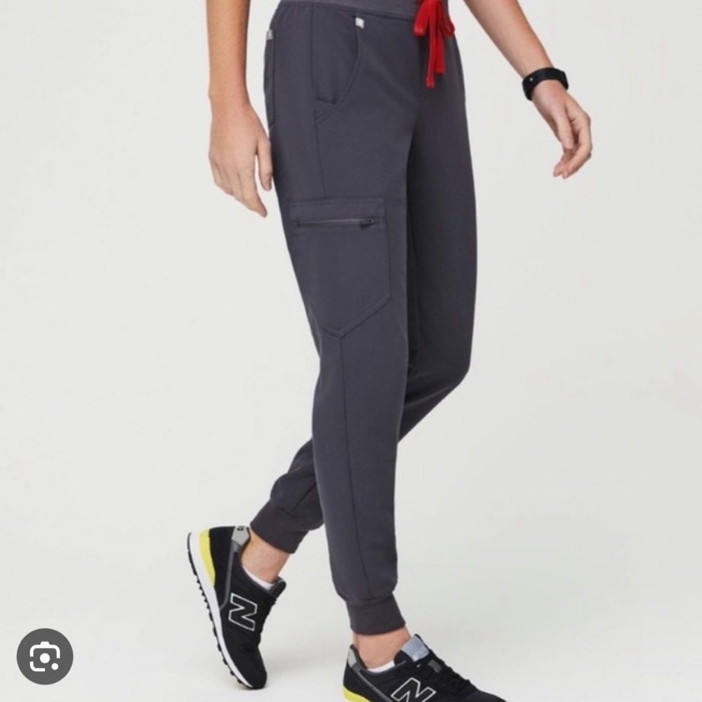 FIGS scrub pants